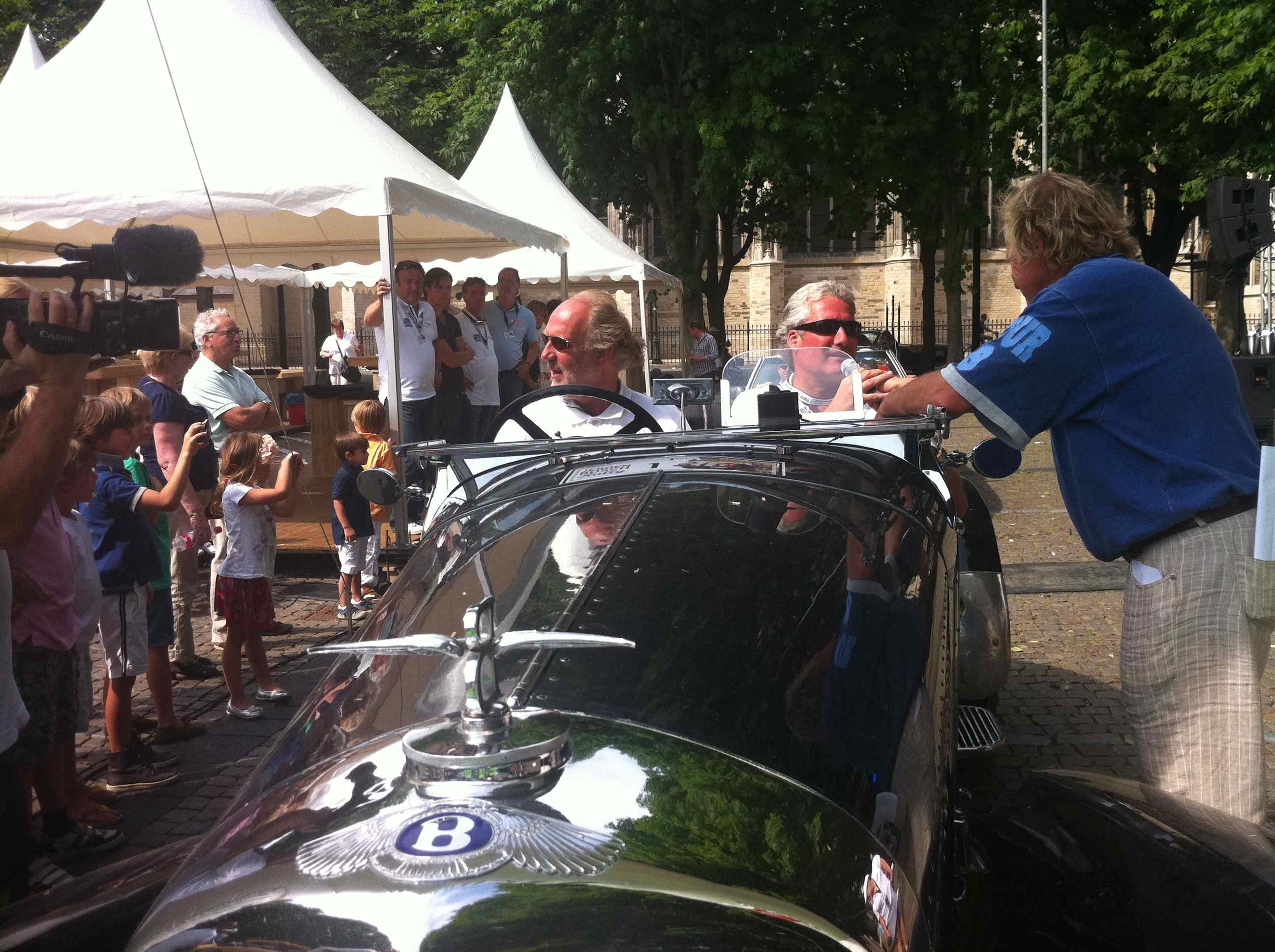 Aan Jeroen Bosch Rally deden ook veel Dansmari's mee niet op de foto